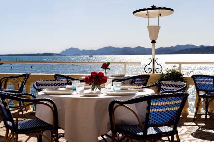 Restaurante com estrela Michelin La Passagère · Hotel Belles Rives Antibes Juan-les-Pins