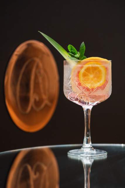 Bar & Lounge Antibes · Hôtel Belles-Rives Juan-Les-Pins